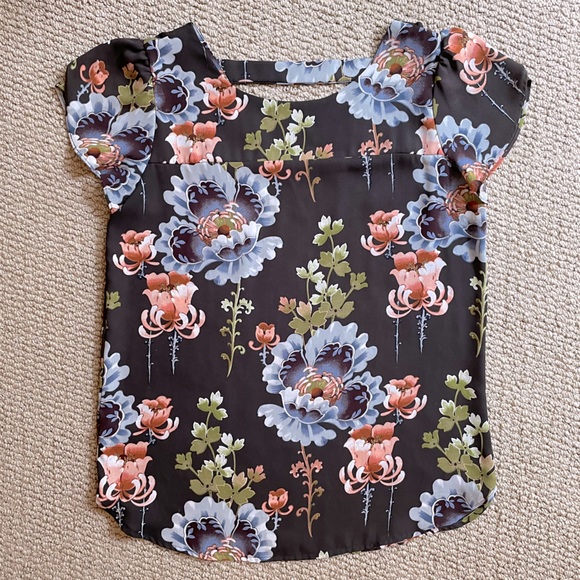 Loft Floral Blouse - Picture 1 of 5